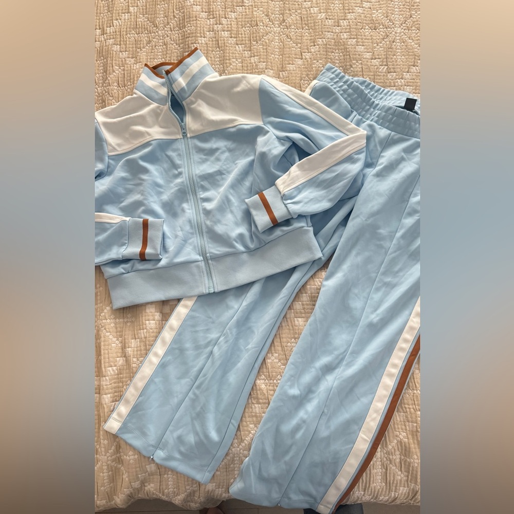 Wild Fable Light Blue and White Track Pants - Picture 3 of 9